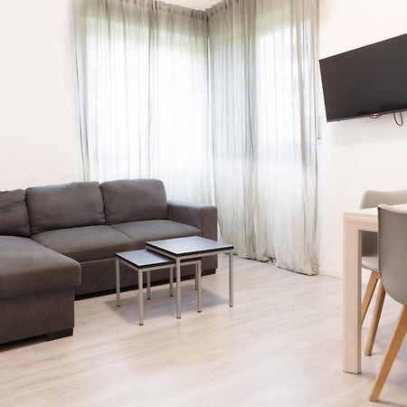 Toma Apartment Trilocale Moderno Per Max 6 Persone Milán Exteriér fotografie